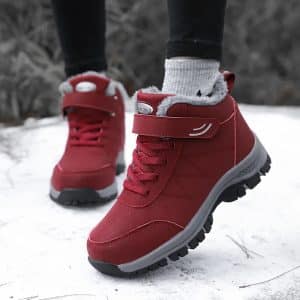 Winter orthopedic boots in red for men, side view with gray lug sole and stitching details