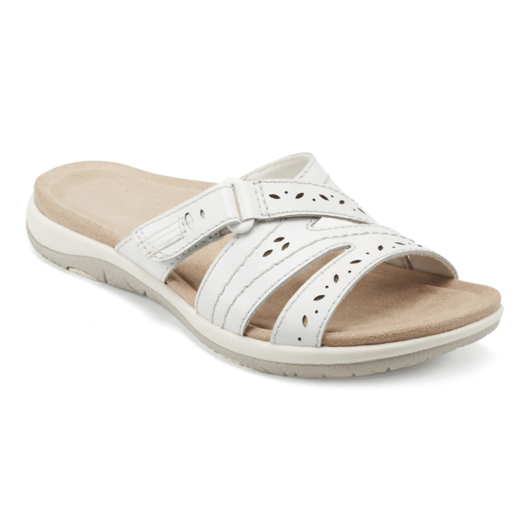 Adjustable orthopedic sandals for women in white leather with cut-outs and a quilted insole.